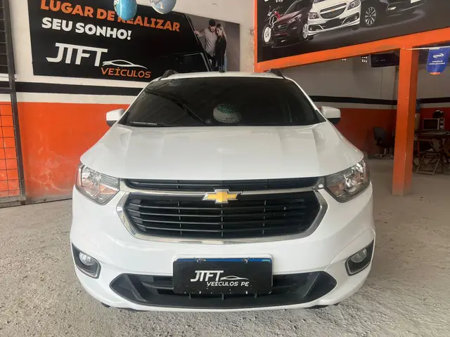 Carro Chevrolet Spin 2023 Premier 1.8 (Aut.)