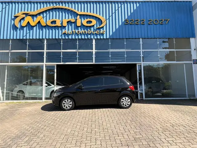 Carro Chevrolet Onix 2014 1.0 LT SPE/4
