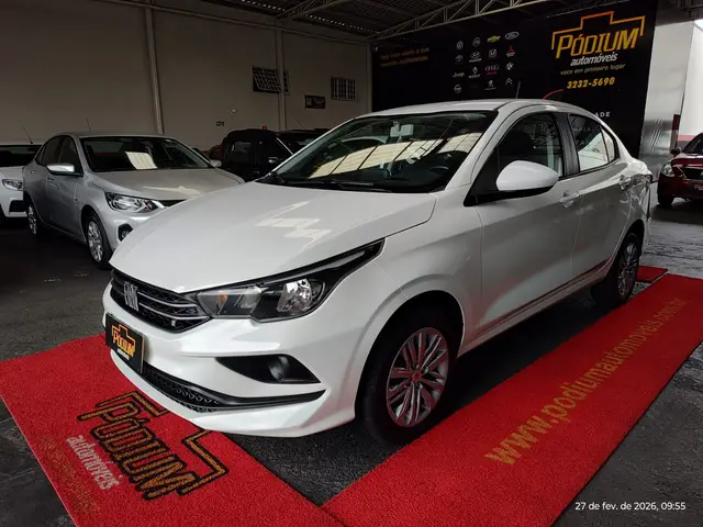 Carro Fiat Cronos 2024 Drive 1.3