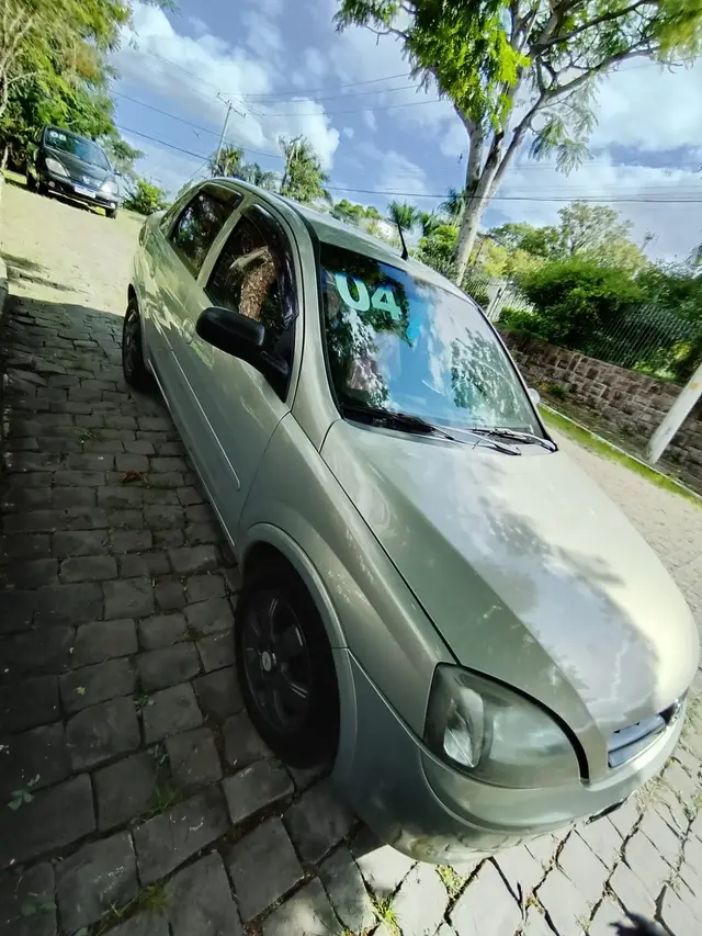 Carro Chevrolet Corsa Sedan 2004 1.8 (Flex)