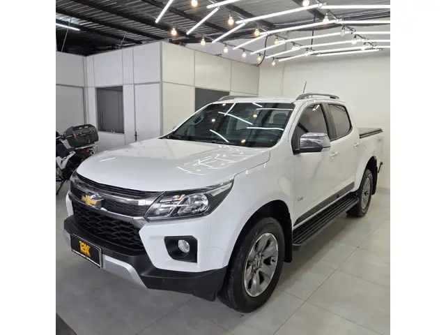 Carro Chevrolet S10 Cabine Dupla 2023 LTZ 2.8 Turbodiesel (Aut.)