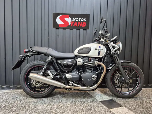 Moto Triumph Street Twin 2019 900cc