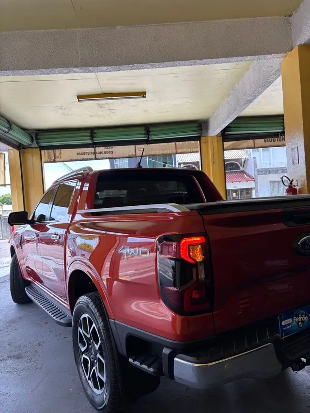 Carro Ford Ranger Cabine Dupla 2024 Limited+ 3.0