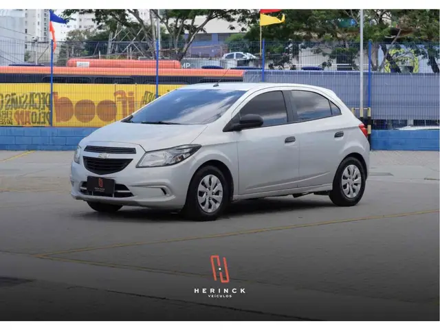 Carro Chevrolet Onix 2019 1.0 Joy SPE/4