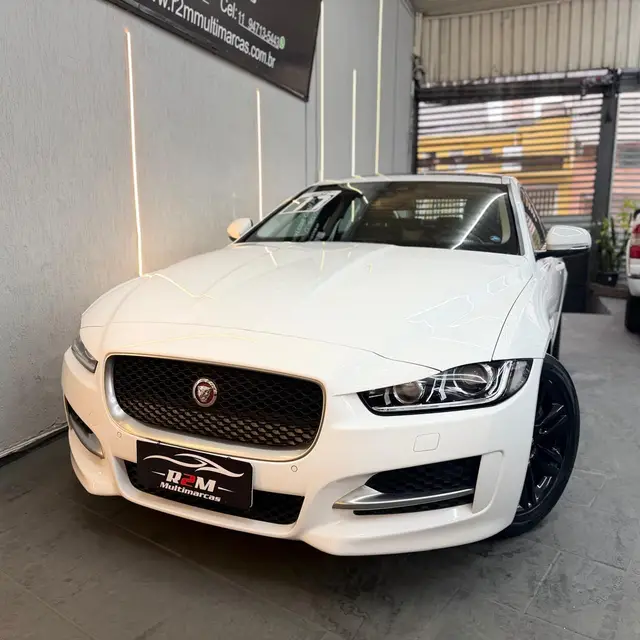 Carro Jaguar XE 2017 2.0 GTDI R-Sport
