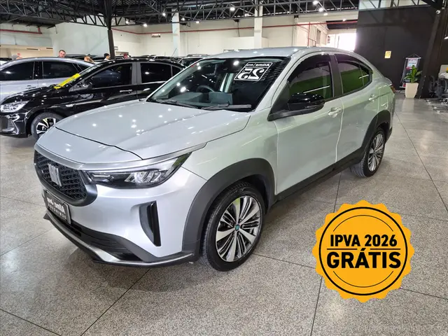 Carro Fiat Fastback 2025 Turbo 200