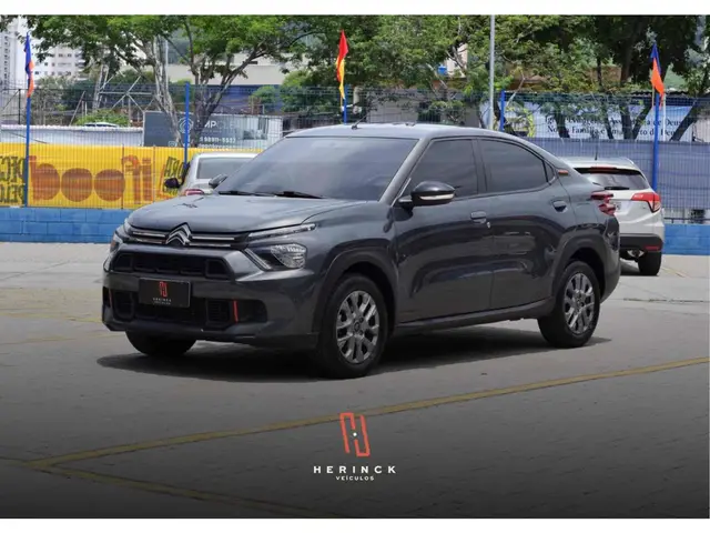 Carro Citroën Basalt 2025 Feel 1.0 MT