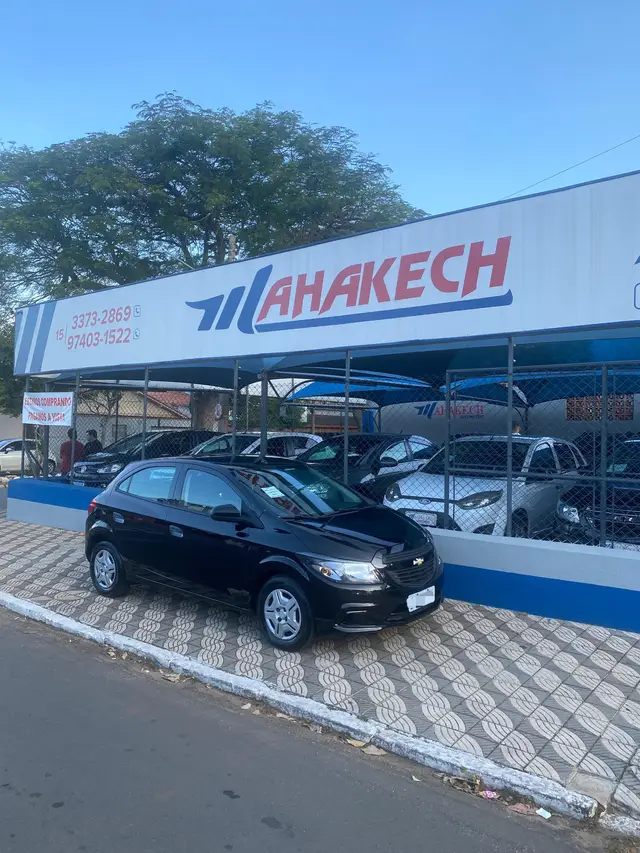 Carro Chevrolet Onix 2017 1.4 LTZ SPE/4 (Aut)