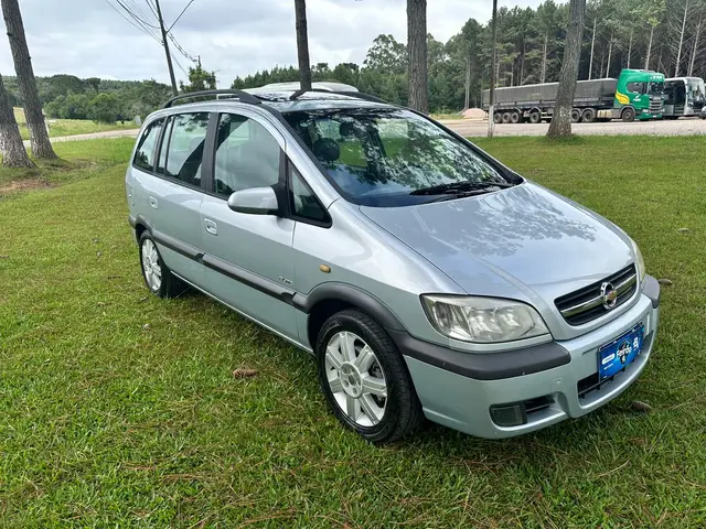 Carro Chevrolet Zafira 2009 Elite 2.0 (Flex)
