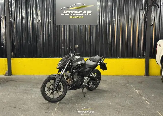 Moto Honda CB 300F Twister 2025 (ABS)