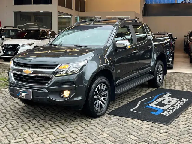 Carro Chevrolet S10 Cabine Dupla 2018 S10 2.8 CTDI High Country 4WD (Cabine Dupla) (Aut)