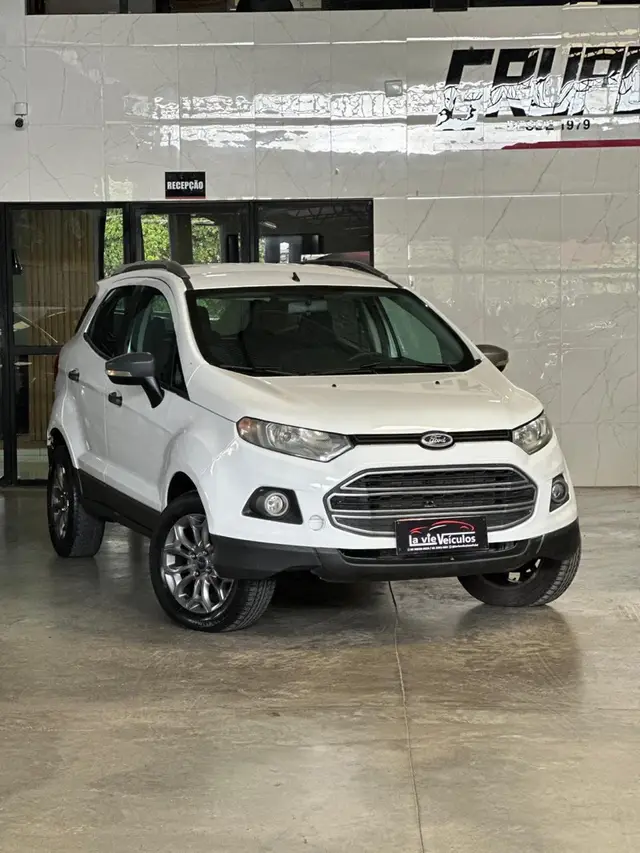 Carro Ford EcoSport 2014 Ecosport Freestyle Plus 1.6 16V (Flex)