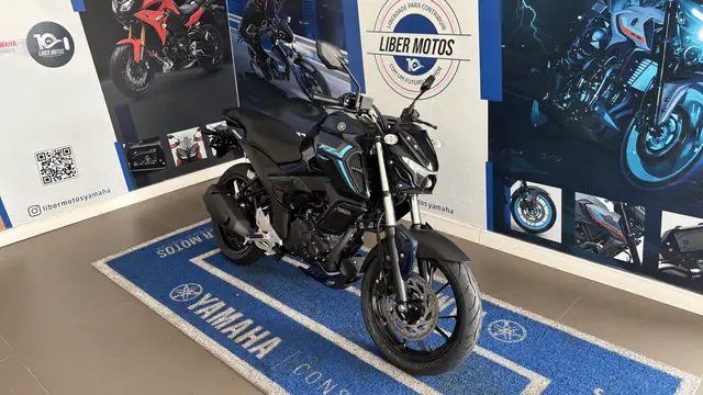 Moto Yamaha Fazer FZ15 2026 Connected