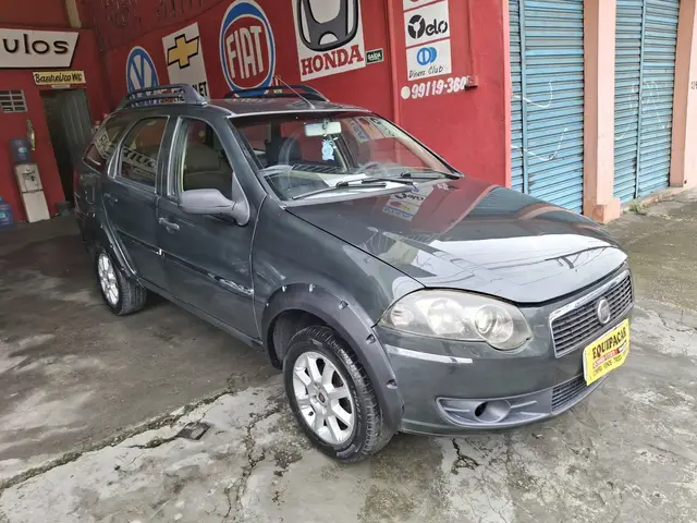 Carro Fiat Palio Weekend 2011 Trekking 1.4 8V (Flex)