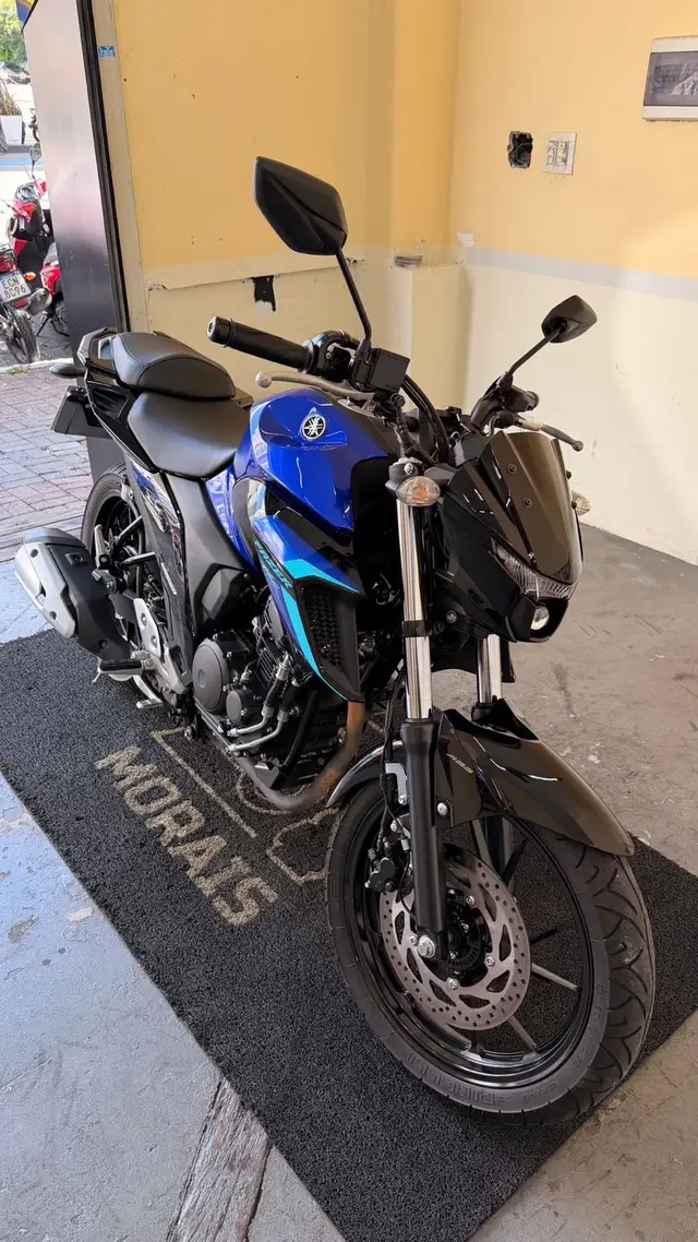 Moto Yamaha Fazer FZ25 2024 Flex
