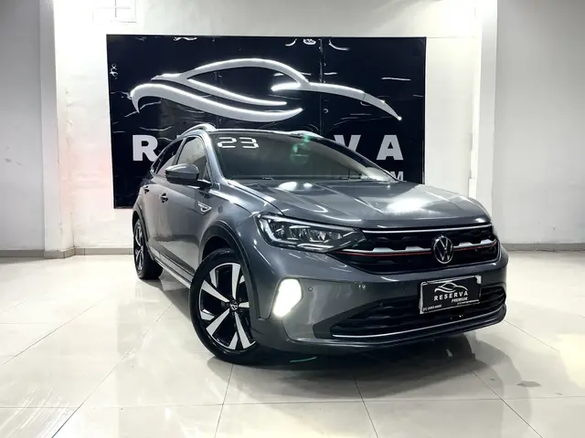 Carro Volkswagen Nivus 2023 Highline 200 TSI
