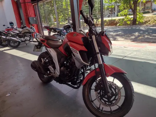 Moto Yamaha Fazer FZ25 2018 Flex