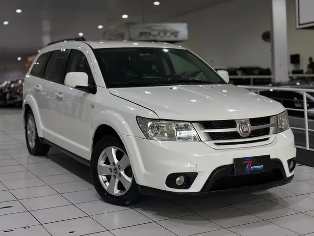 Carro Fiat Freemont 2012 2.4 16V Emotion (Aut)