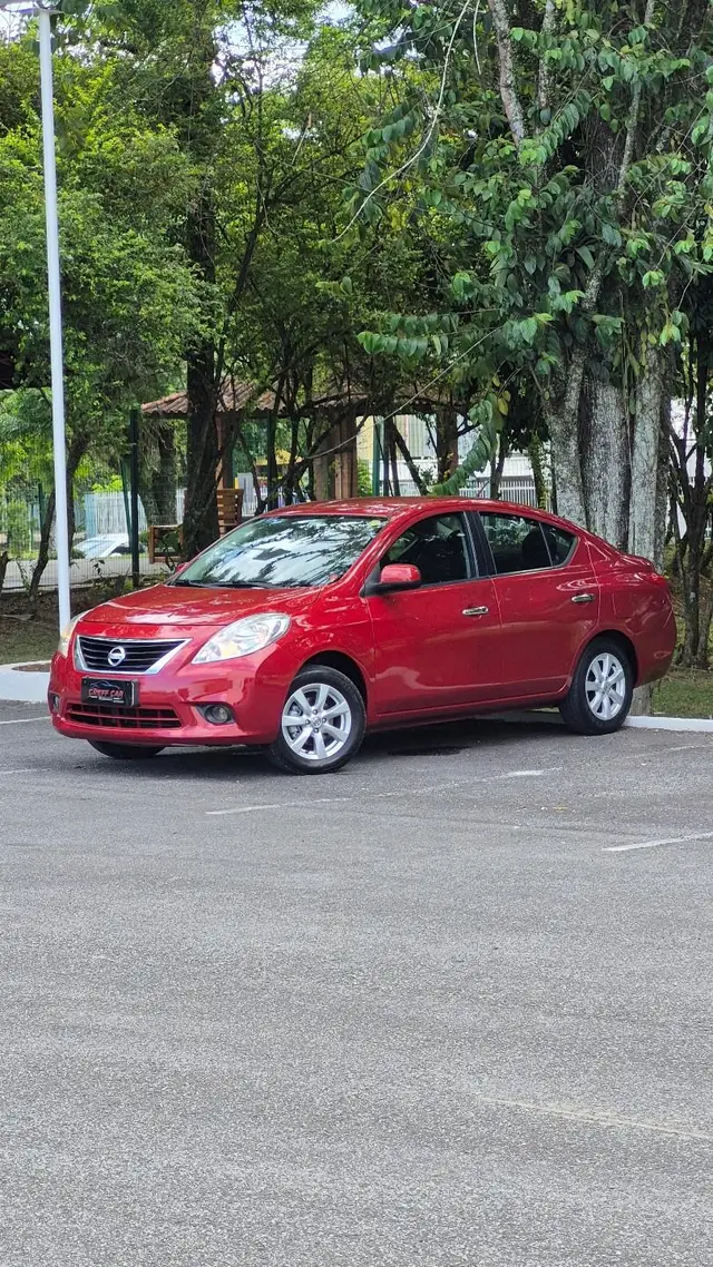 Carro Nissan Versa 2013 1.6 16V S (Flex)