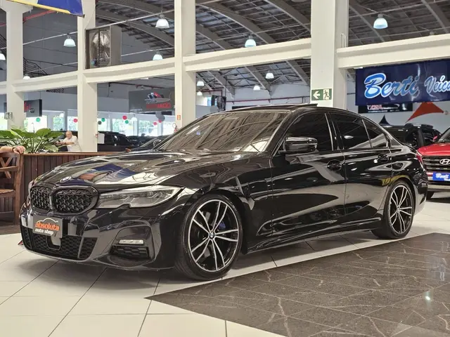 Carro BMW 330e 2021 M Sport 2.0 Turbo Híbrido (Aut)