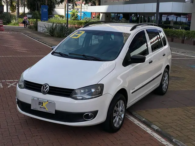 Carro Volkswagen SpaceFox 2013 1.6 8V (Flex)