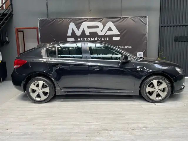 Carro Chevrolet Cruze 2012 LT 1.8 16V Ecotec (Flex)