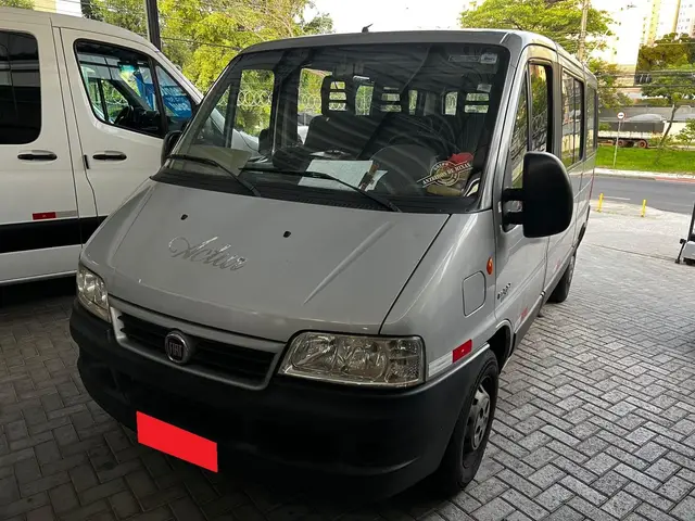 Carro Fiat Ducato 2016 2.3 TDI Multijet Minibus (15 Lug) (Teto Alto)