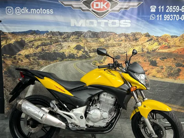 Moto Honda CB 300R 2012 Edição Especial
