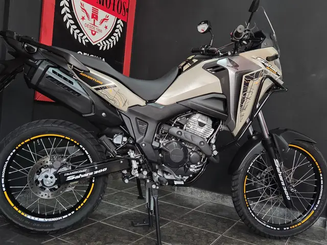Moto Honda XRE 300 2024 Adventure