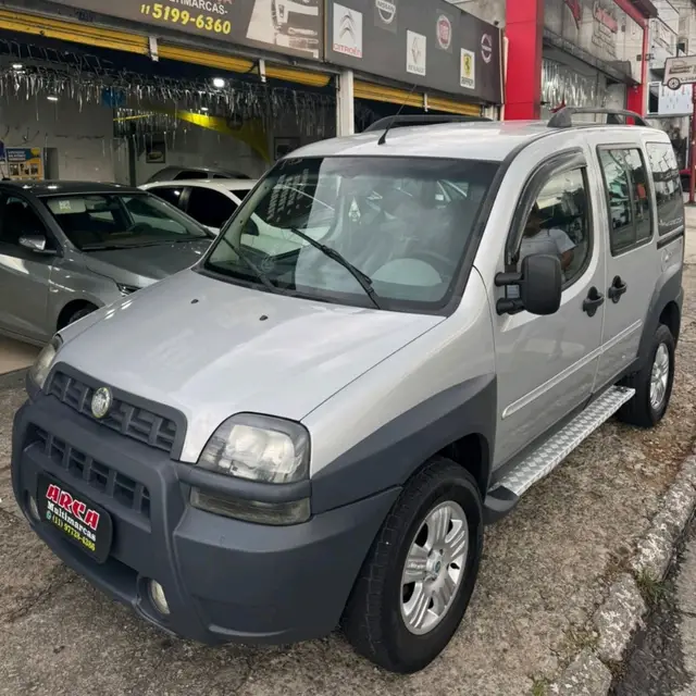 Carro Fiat Doblò 2007 ELX 1.8 8V (Flex)