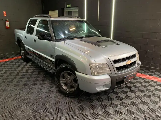 Carro Chevrolet S10 Cabine Dupla 2010 S10 Advantage 4x2 2.4 (Flex) (Cab Dupla)