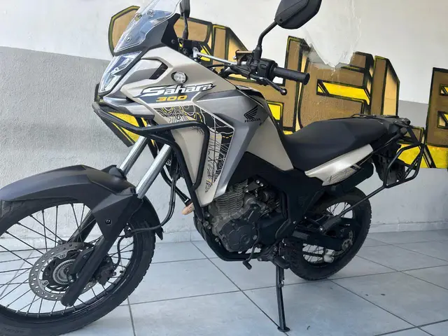 Moto Honda XRE Sahara 300 2025 Adventure