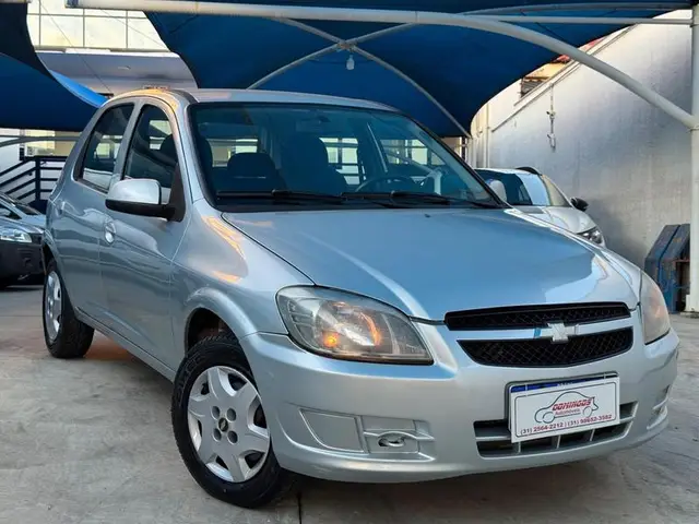 Carro Chevrolet Celta 2012 LT 1.0 (Flex)