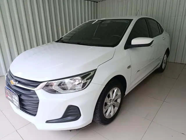Carro Chevrolet Onix Plus 2023 LT 1.0 Turbo