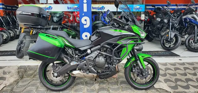Moto Kawasaki Versys 2023 Tourer