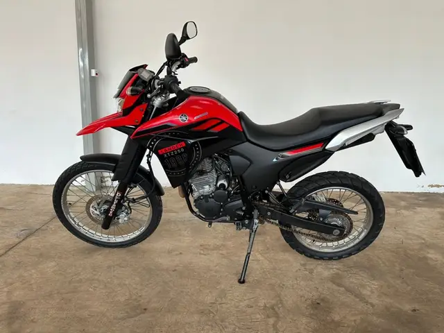 Moto Yamaha XTZ 250 Lander 2023 ABS