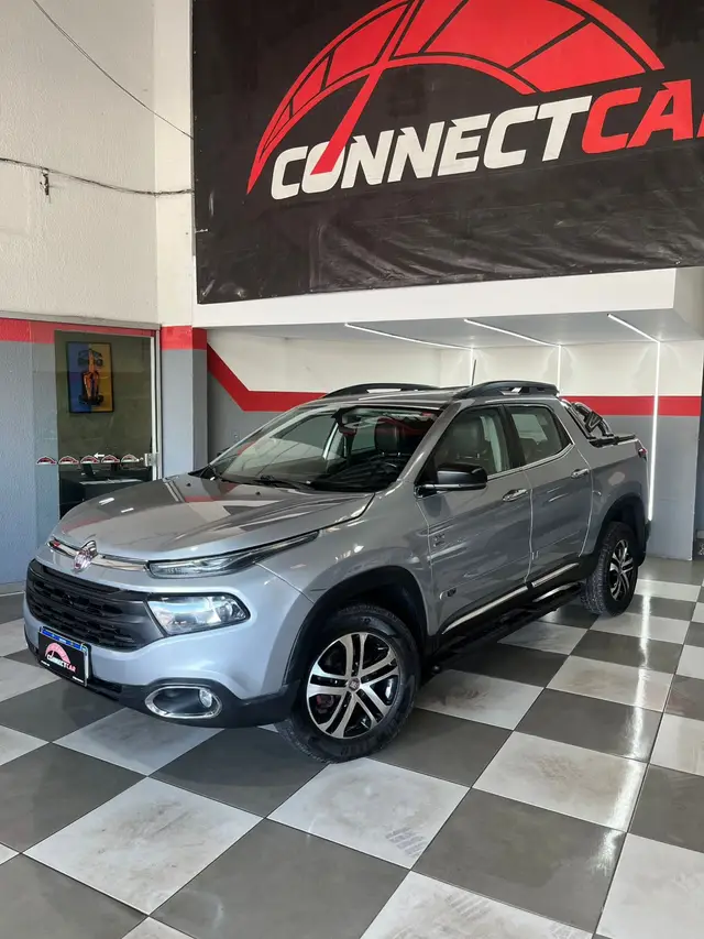 Carro Fiat Toro 2017 Freedom 2.0 diesel MT6 4x4