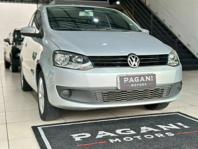 Carro Volkswagen Fox 2013 1.0 VHT (Flex) 4p