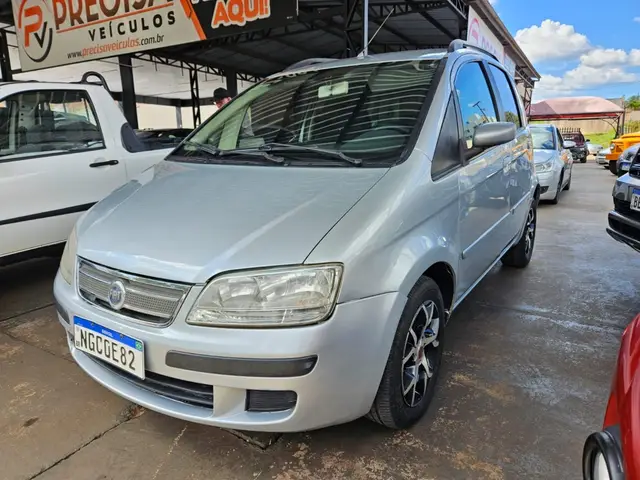 Carro Fiat Idea 2006 ELX 1.4 (Flex)