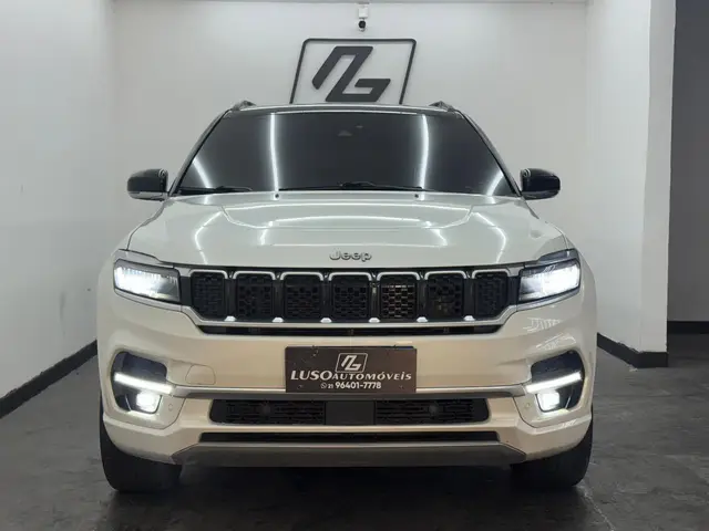 Carro Jeep Commander 2023 Overland 2.0 TD380