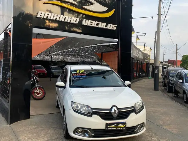 Carro Renault Logan 2017 Expression 1.6 8V (Flex)