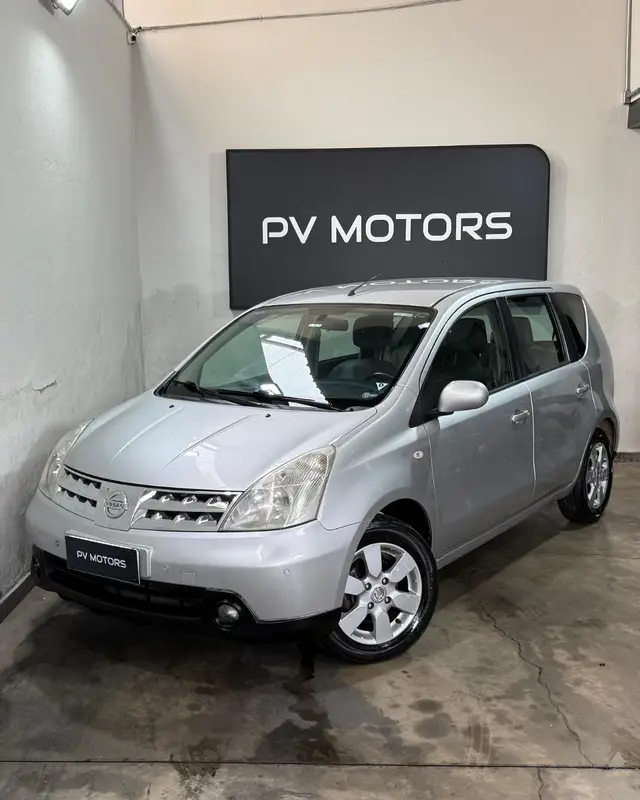 Carro Nissan Livina 2010 SL 1.8 16V aut. (flex)