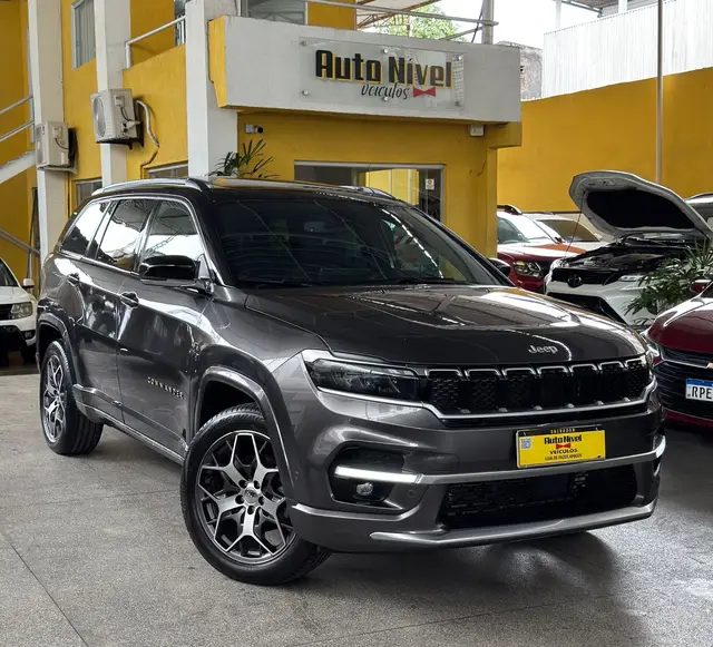 Carro Jeep Commander 2022 Overland T270 Flex (Aut)