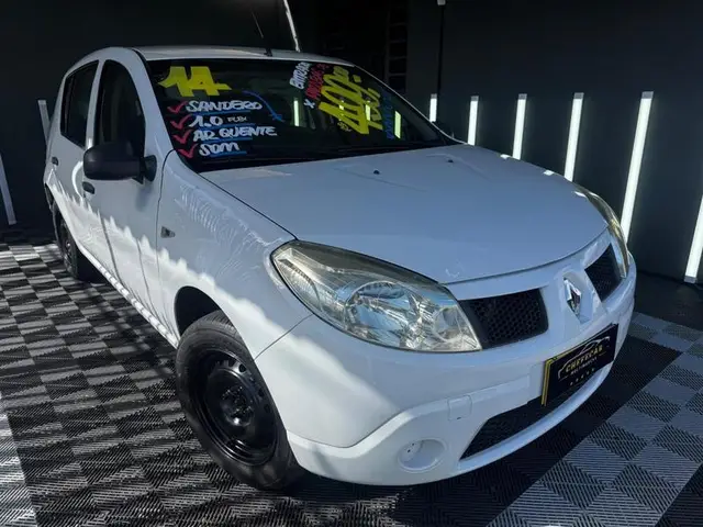 Carro Renault Sandero 2014 Authentique 1.0 16V (flex)
