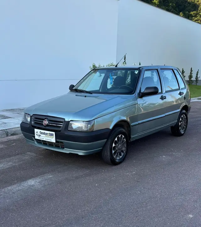 Carro Fiat Uno Mille 2013 Fire Grazie Mille 1.0 (Flex)