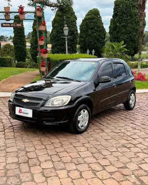 Carro Chevrolet Celta 2013 LS 1.0 (Flex) 2p