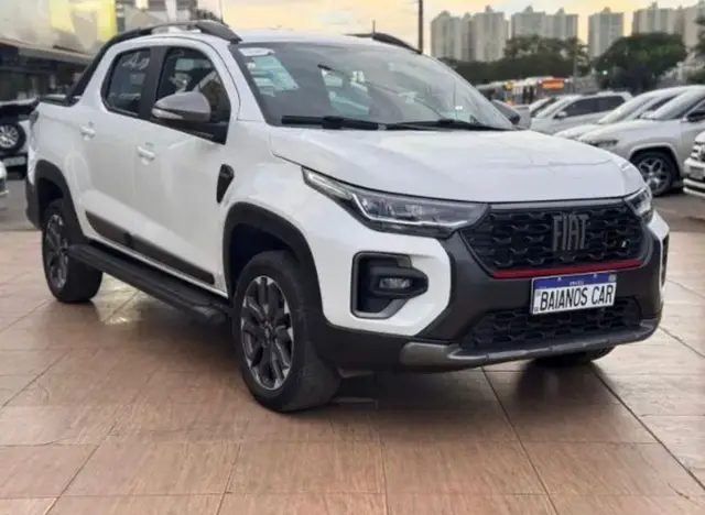 Carro Fiat Strada 2025 Ultra 1.0 Turbo