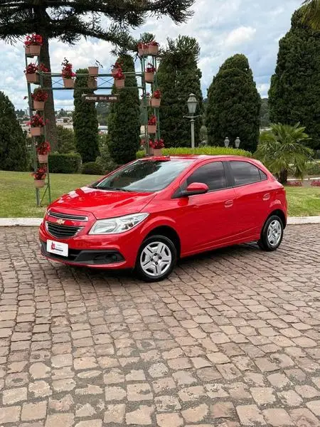 Carro Chevrolet Onix 2013 1.0 LS SPE/4