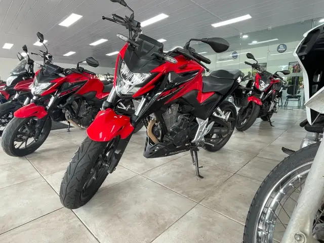 Moto Honda CB 300F Twister 2023 (CBS)