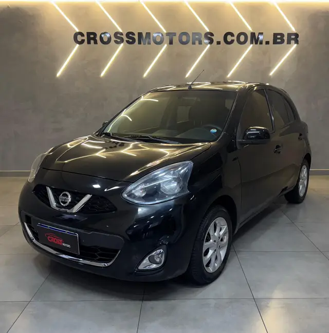 Carro Nissan March 2015 1.6 16V SV (Flex)